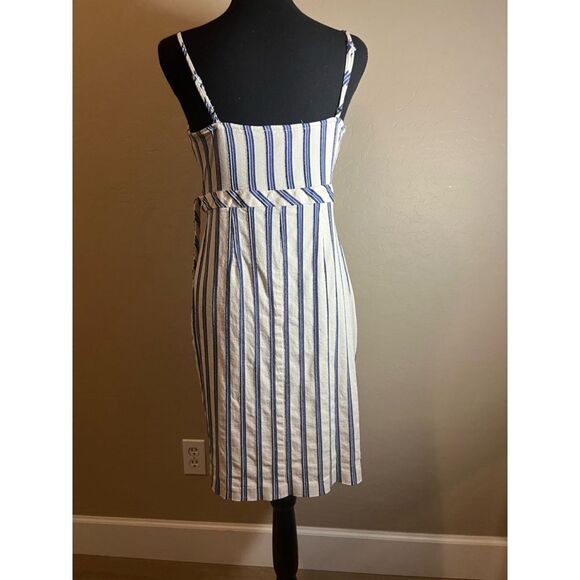 Women's BCBGeneration Striped Wrap Dress Size M White Blue - Picture 3 of 7